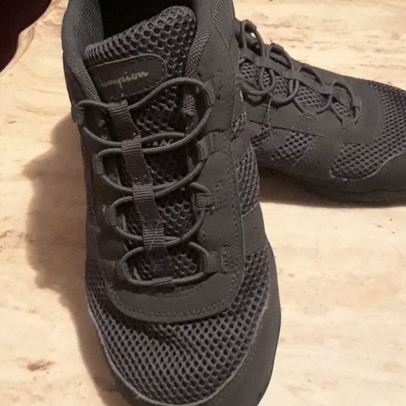 champion no tie shoes